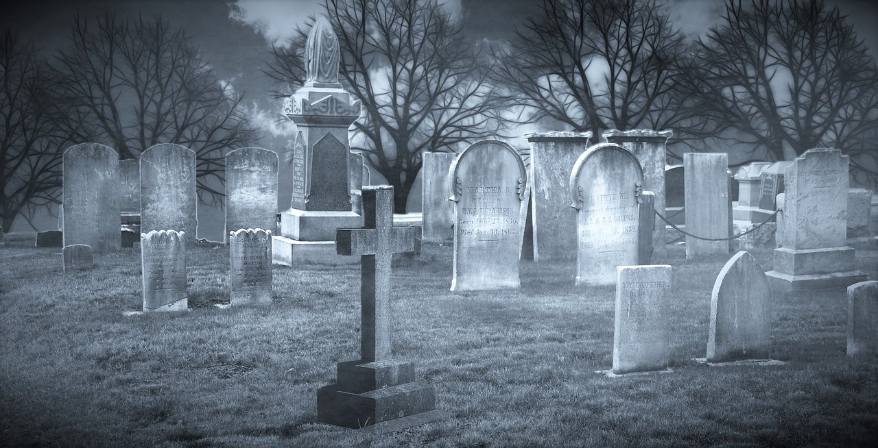 Grave Offerings and Decorations at Halloween: A Season of Remembering